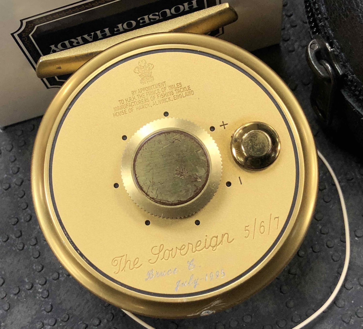 SOLD! – Hardy The Sovereign 5/6/7 Fly Reel Gold c/w Original Zippered ...