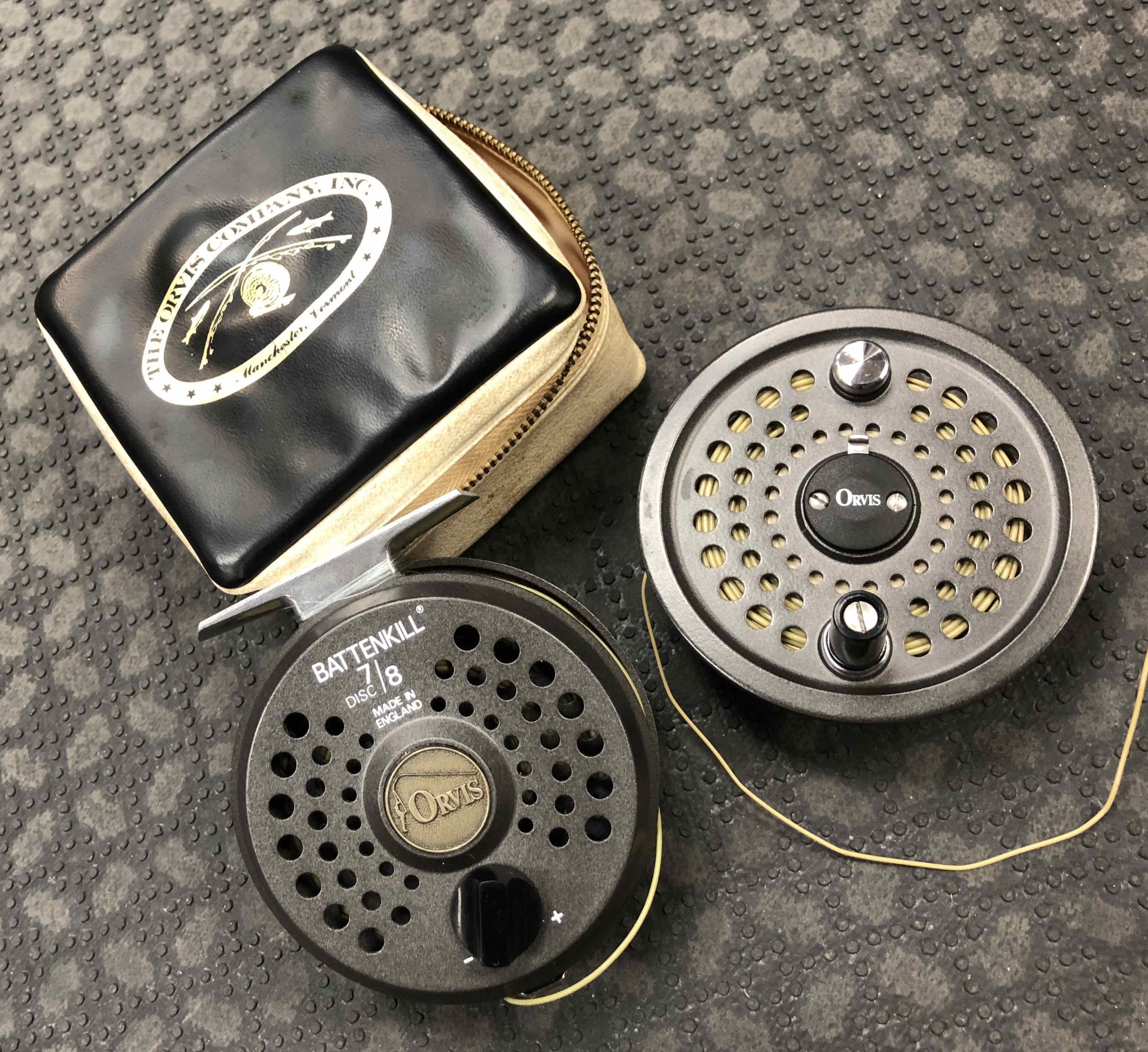 Orvis Battenkill 7/8 Fly Reel, Spare Spool & Zippered Pouch c/w Two Fly Lines - GREAT SHAPE! - $175
