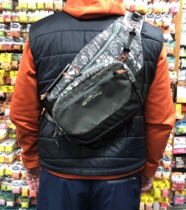 Orvis Safe Passage Large Sling Pack - FREAT SHAPE! - $80