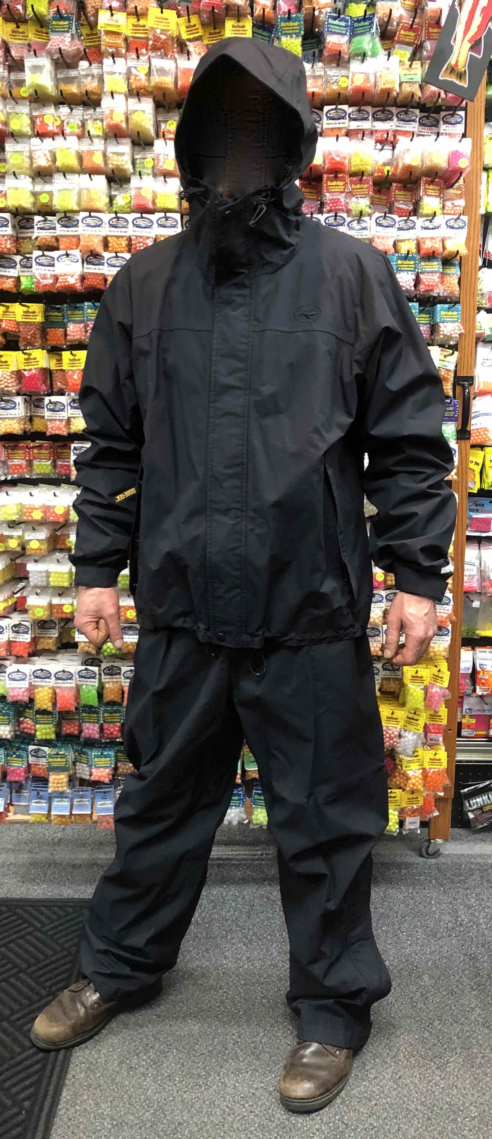 Goretex Bass Pro Rainsuit Jacket and Pant Size Large - LIKE NEW! - $50