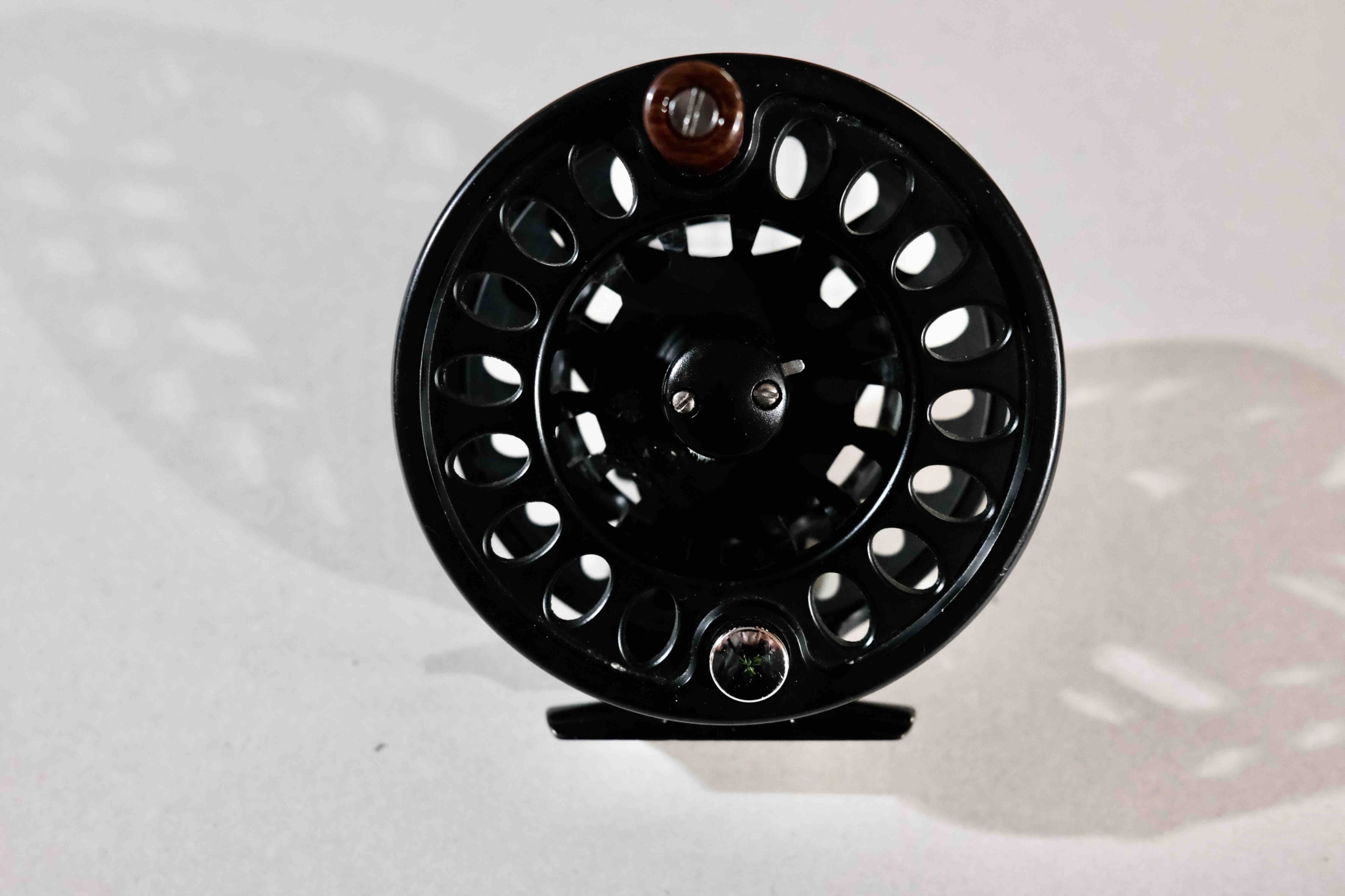SOLD! – Guideline Reelmaster Salmon Fly Reel – GOOD SHAPE! – $40 – The  First Cast – Hook, Line and Sinker's Fly Fishing Shop