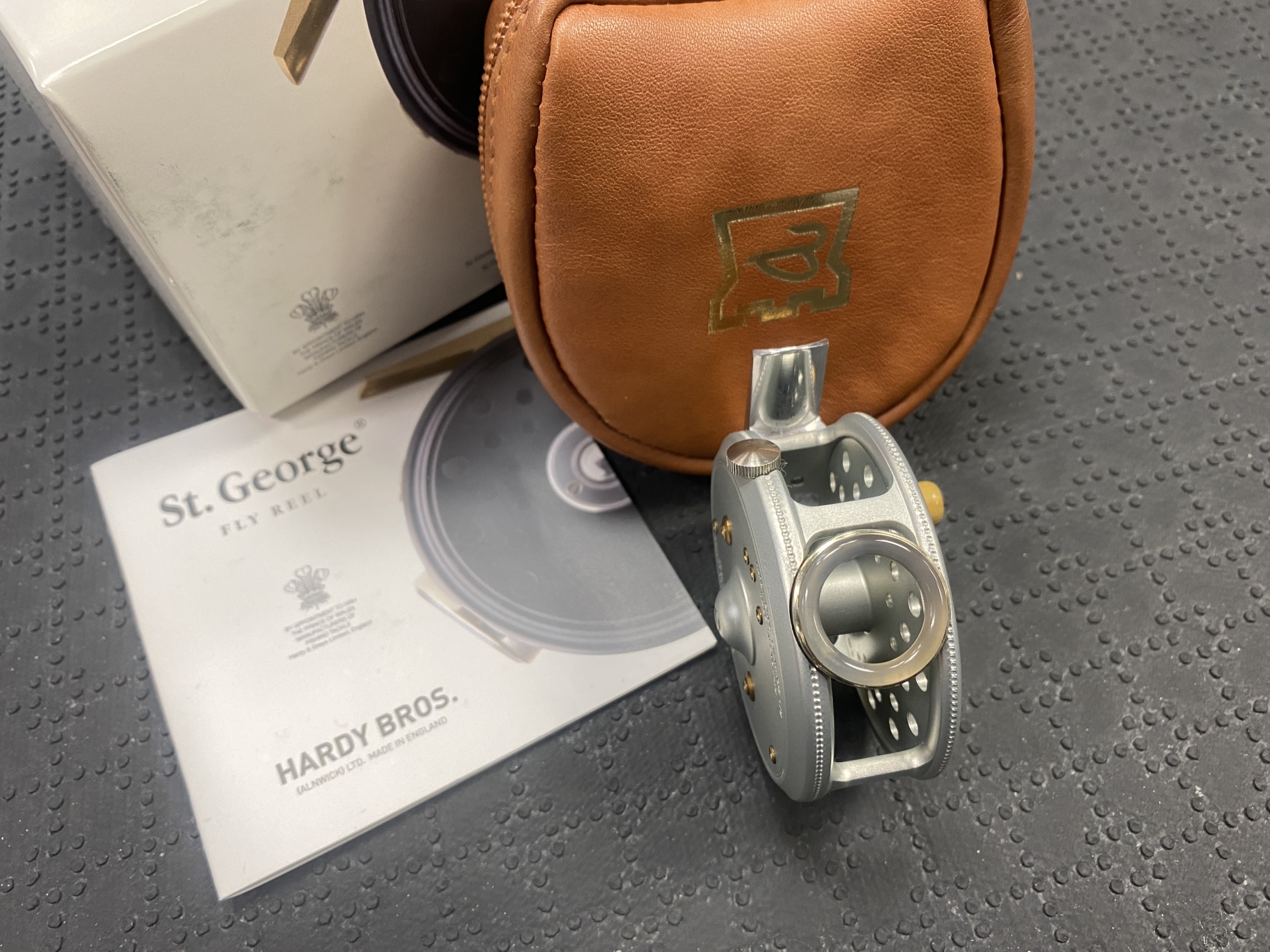 Hardy St George Junior Fly Reel Spitfire Model LHW D – The First Cast –  Hook, Line and Sinker's Fly Fishing Shop