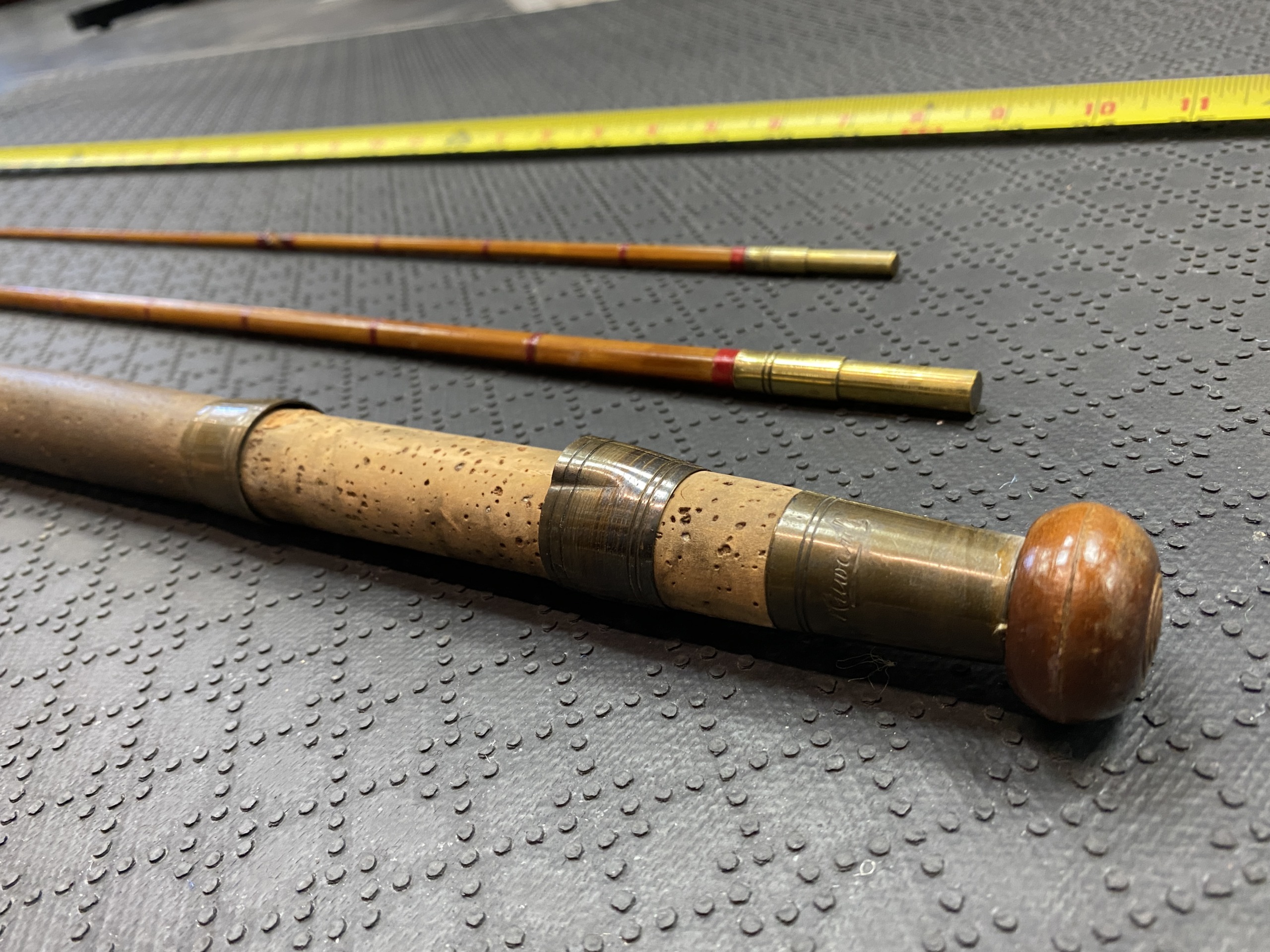 SOLD! – Vintage Milwards – Bamboo Fly Rod – 9′ – 3Piece – GREAT