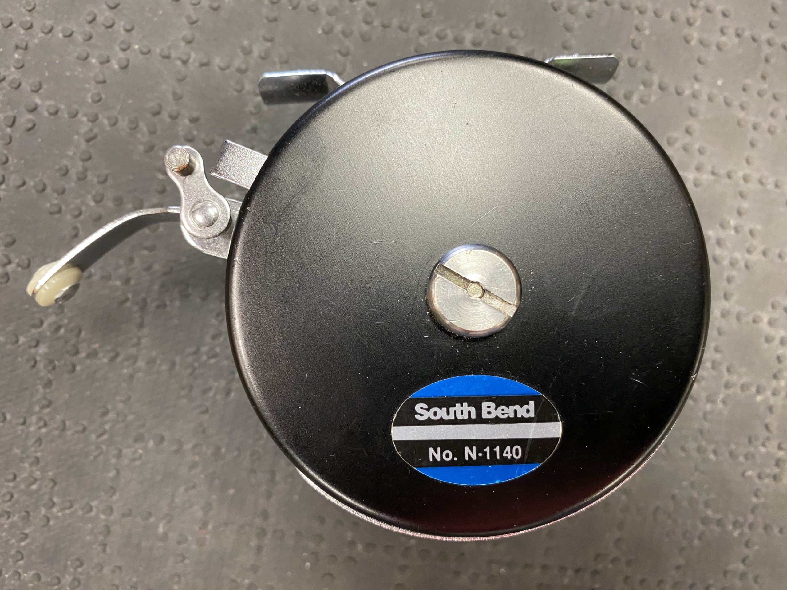 South Bend No. N1140 Automatic Fly Reel - C/W WF5 Fly Line - LIKE NEW! - $50